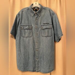 Vintage Harley-Davidson Light Blue Denim Short-Sleeve Button-Down Shirt